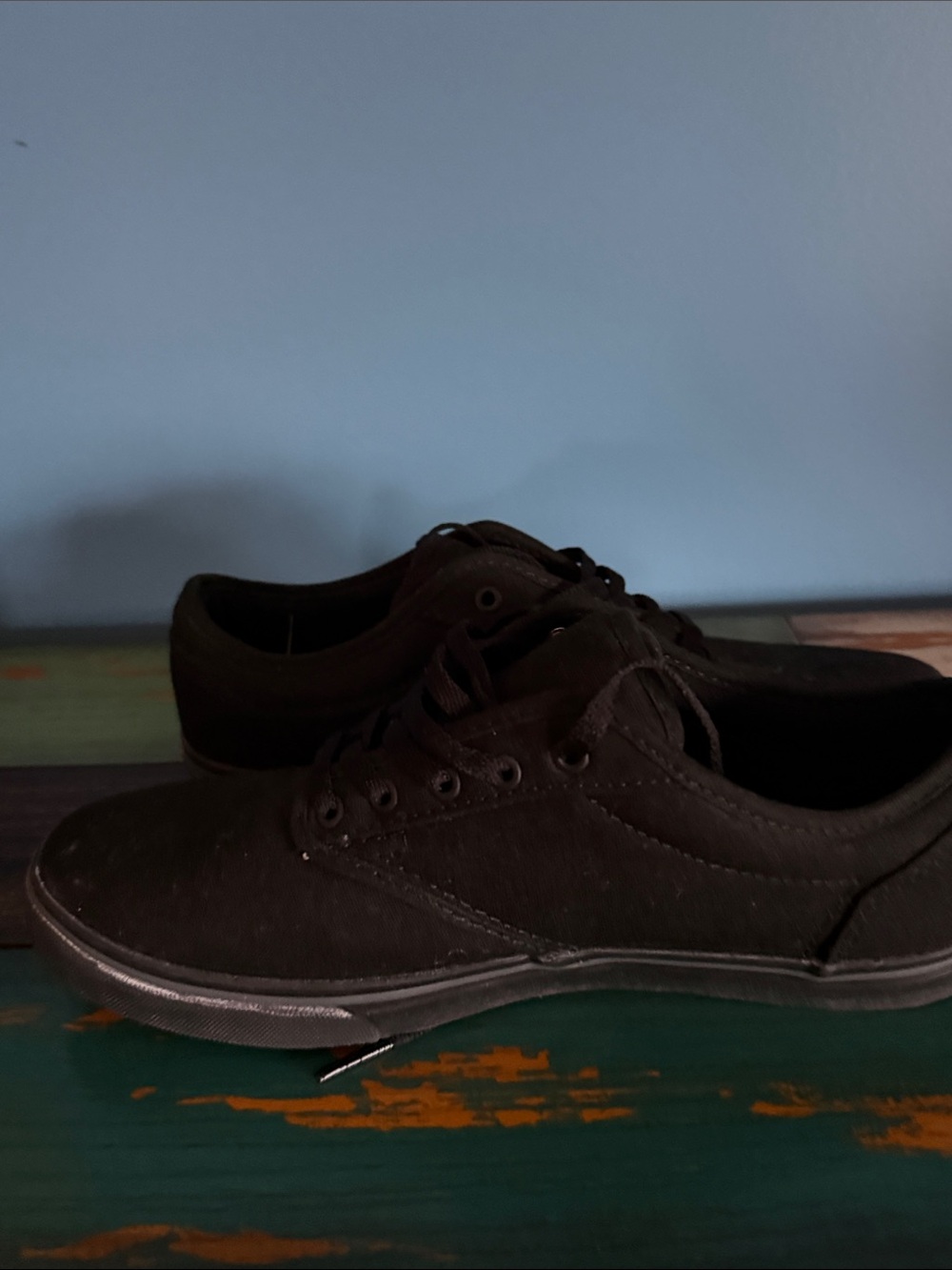Vans Low-Top Canvas Sneakers - Black